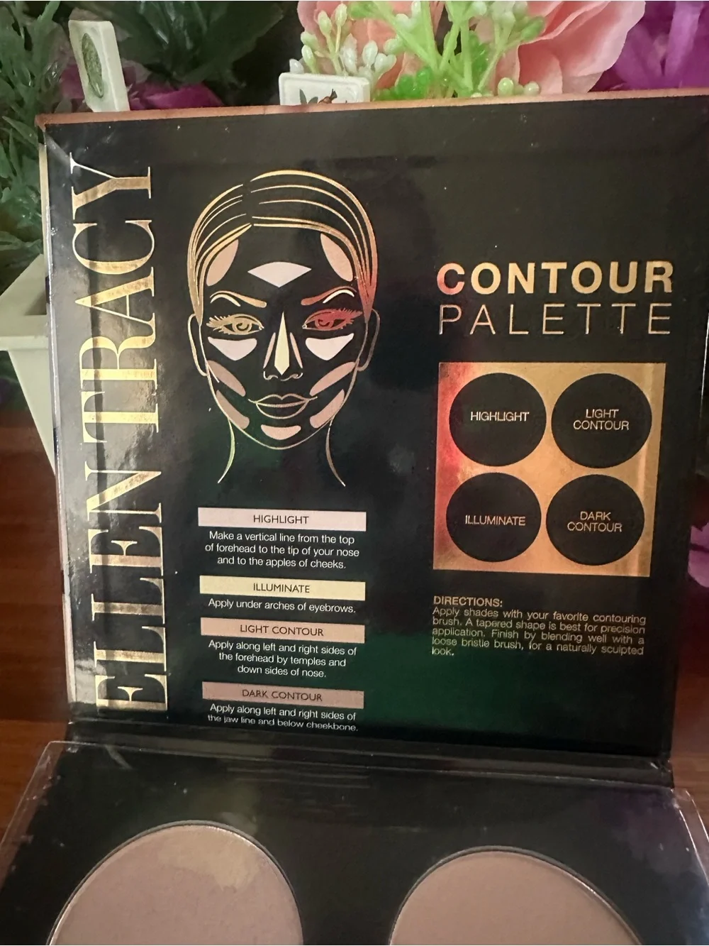 Ellen Tracy Contour Palette Highlight, illuminate, Dark & light contour NEW